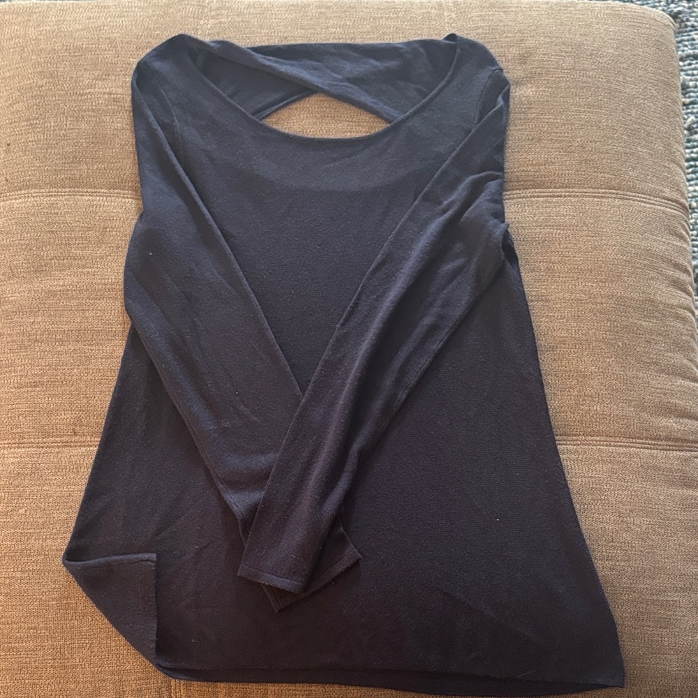 Lily Navy Sweater